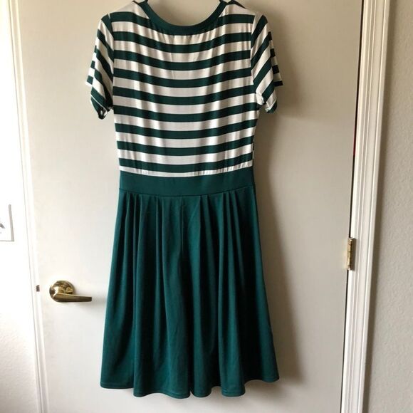 Vessos Fit n Flare dress size L gently Used - Picture 2 of 4